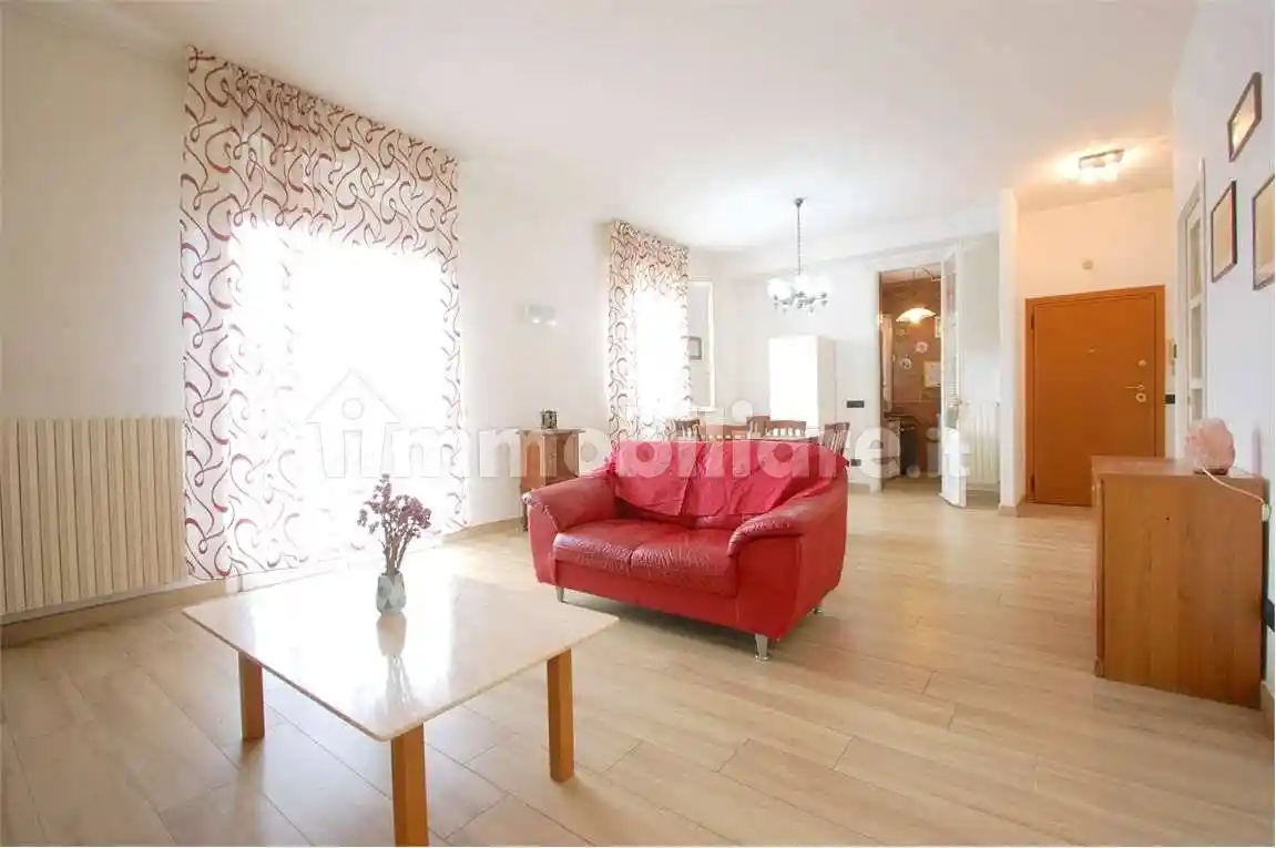 Appartamento in vendita a Correggio