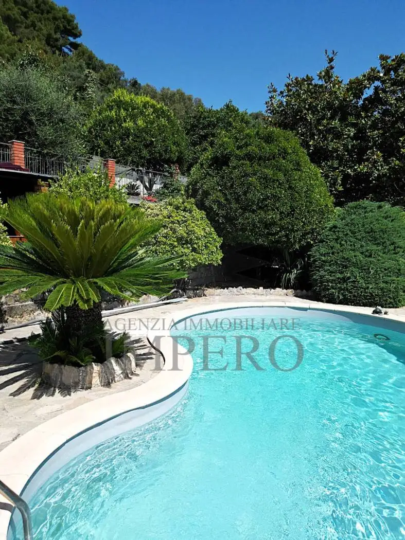 Villa in vendita a Ventimiglia