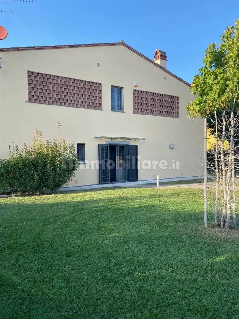 Casale via Francesco Galdi Gello, Le Maggiola, Gello, San Giuliano Terme - foto 2