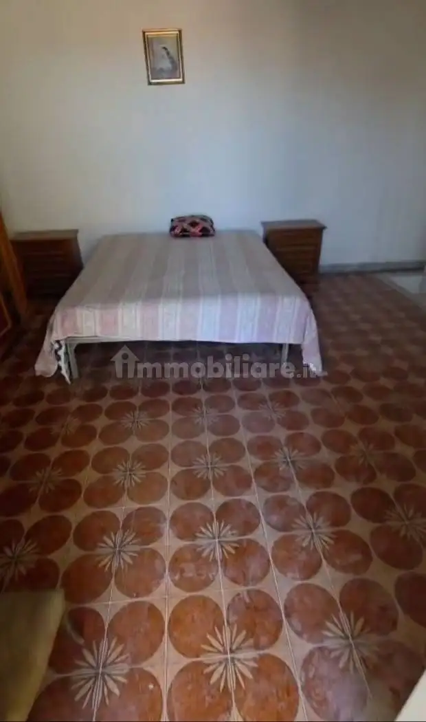 Palazzo - Edificio in vendita a Simeri Crichi