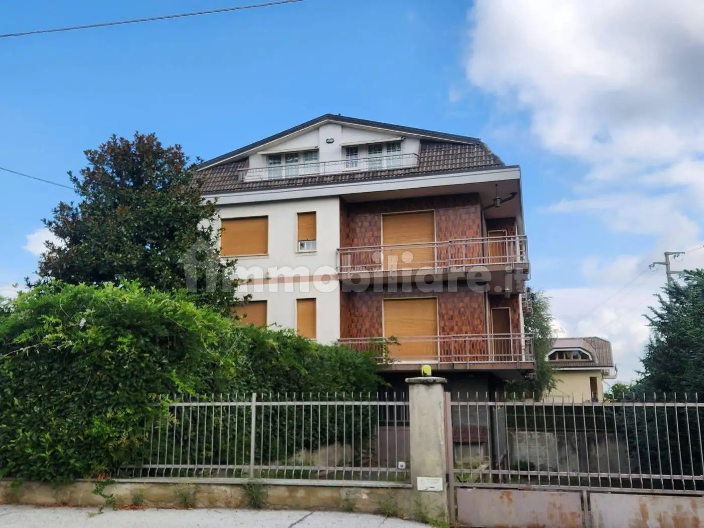Villa in vendita a Cuneo