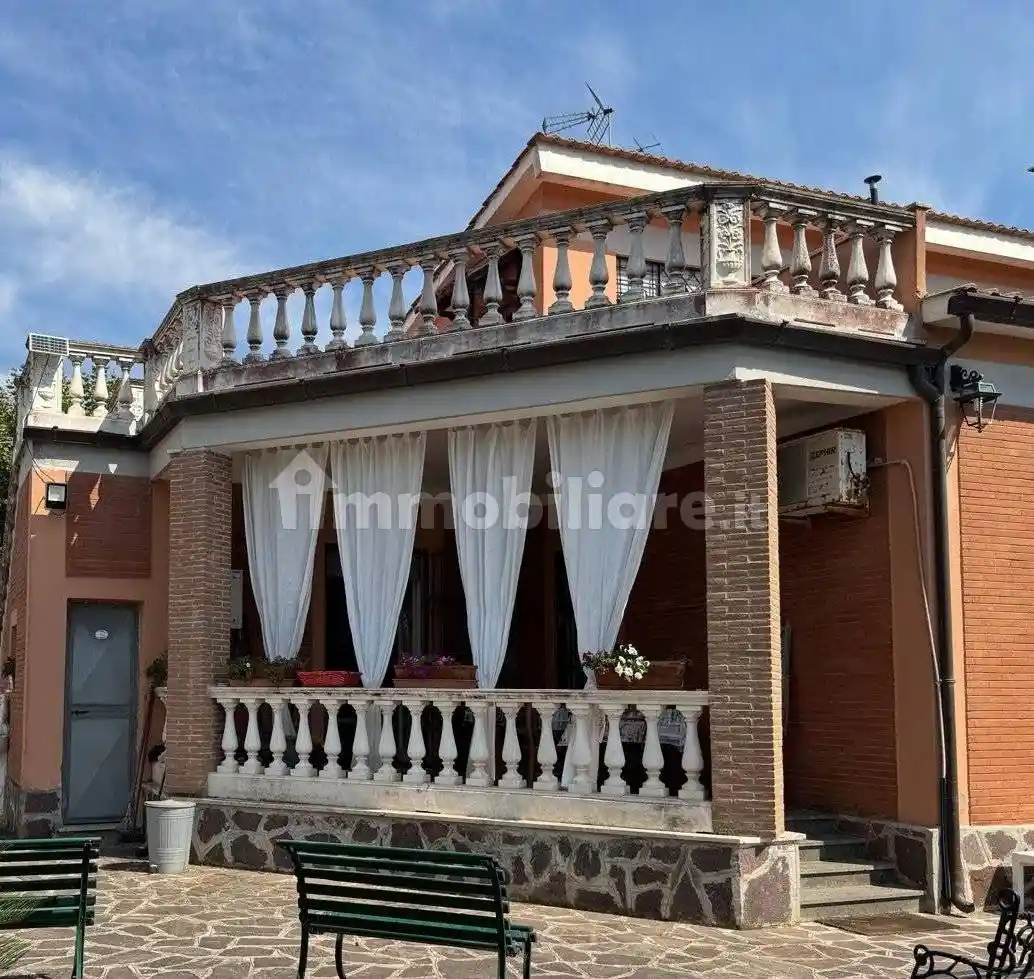 Villa in vendita a Anzio