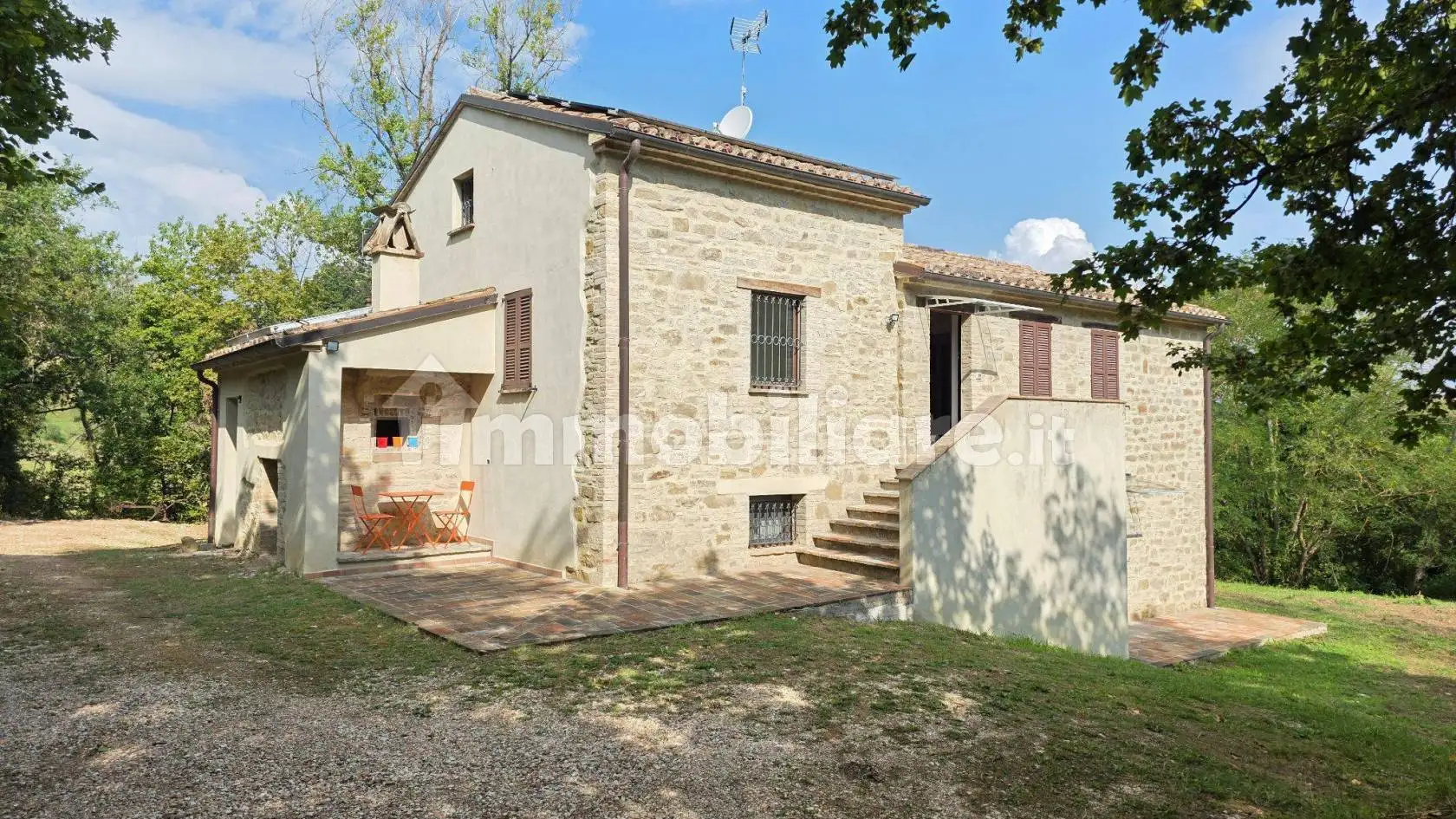 Rustico - Casale in vendita a Arcevia