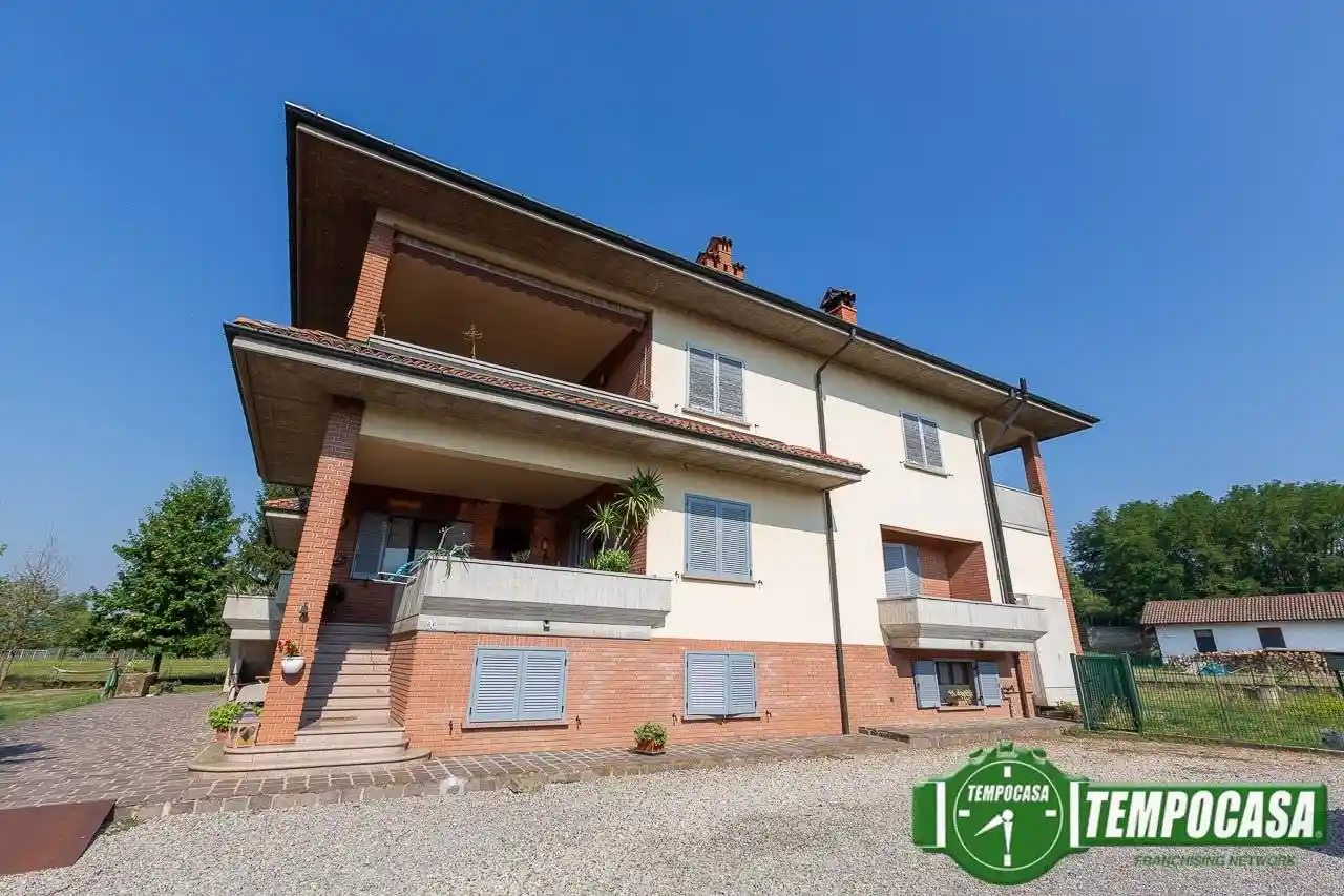 Villa in vendita a San Colombano al Lambro