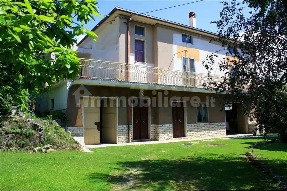 Casa indipendente in vendita a Rocchetta a Volturno