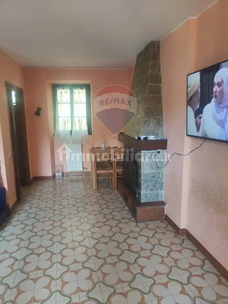 Appartamento in vendita a Cuveglio