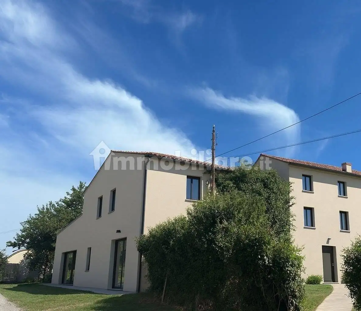 Rustico - Casale in vendita a Isola Rizza