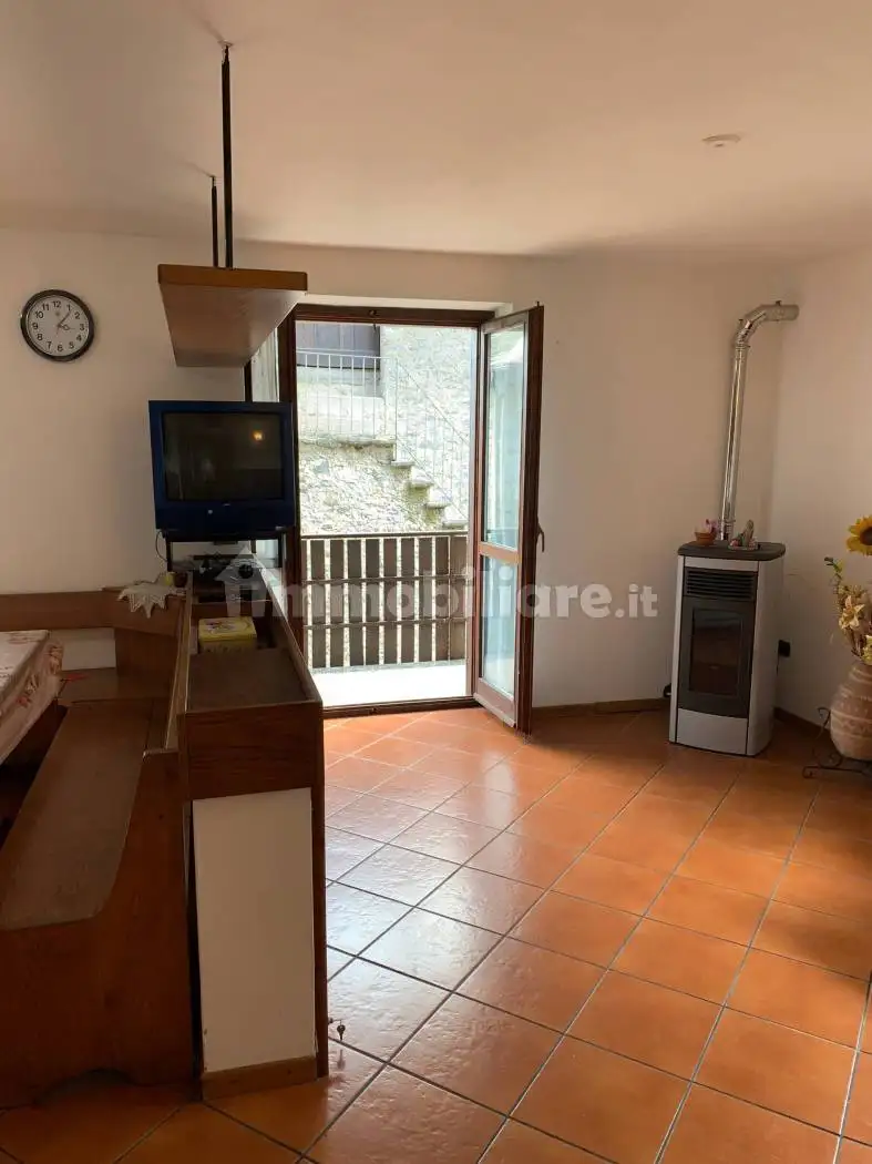 Trilocale frazione Naguarido 9, Civo - foto 4