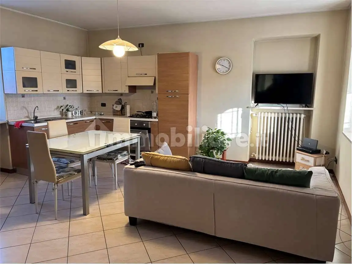 Bilocale via marconi, 23, Agrate, Agrate Conturbia - foto 3