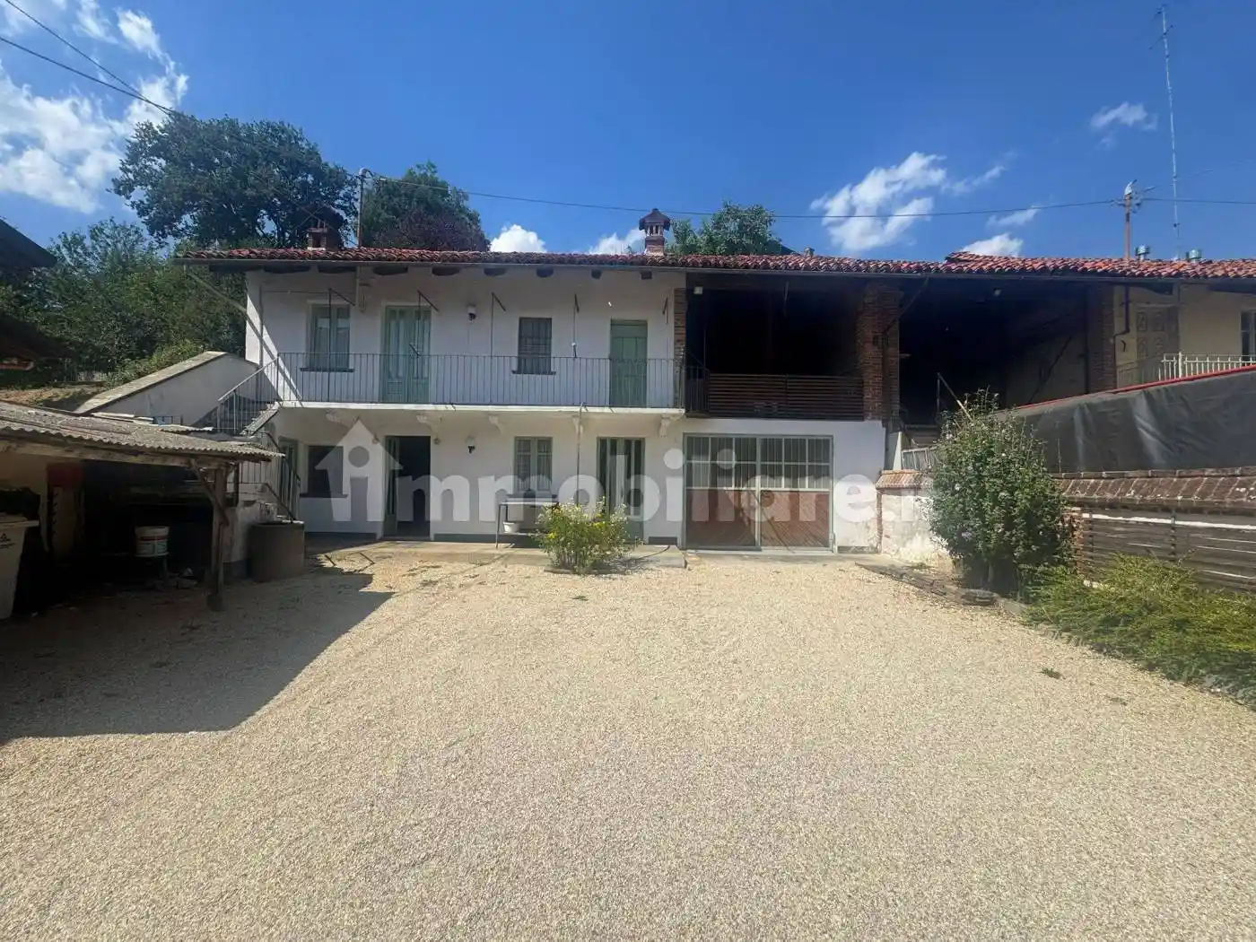 Casa indipendente in vendita a Sanfrè