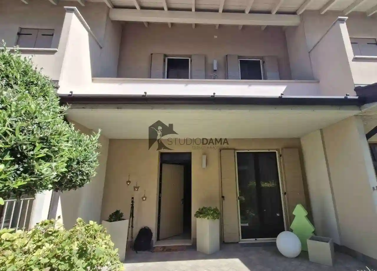 Villetta a schiera - foto 2