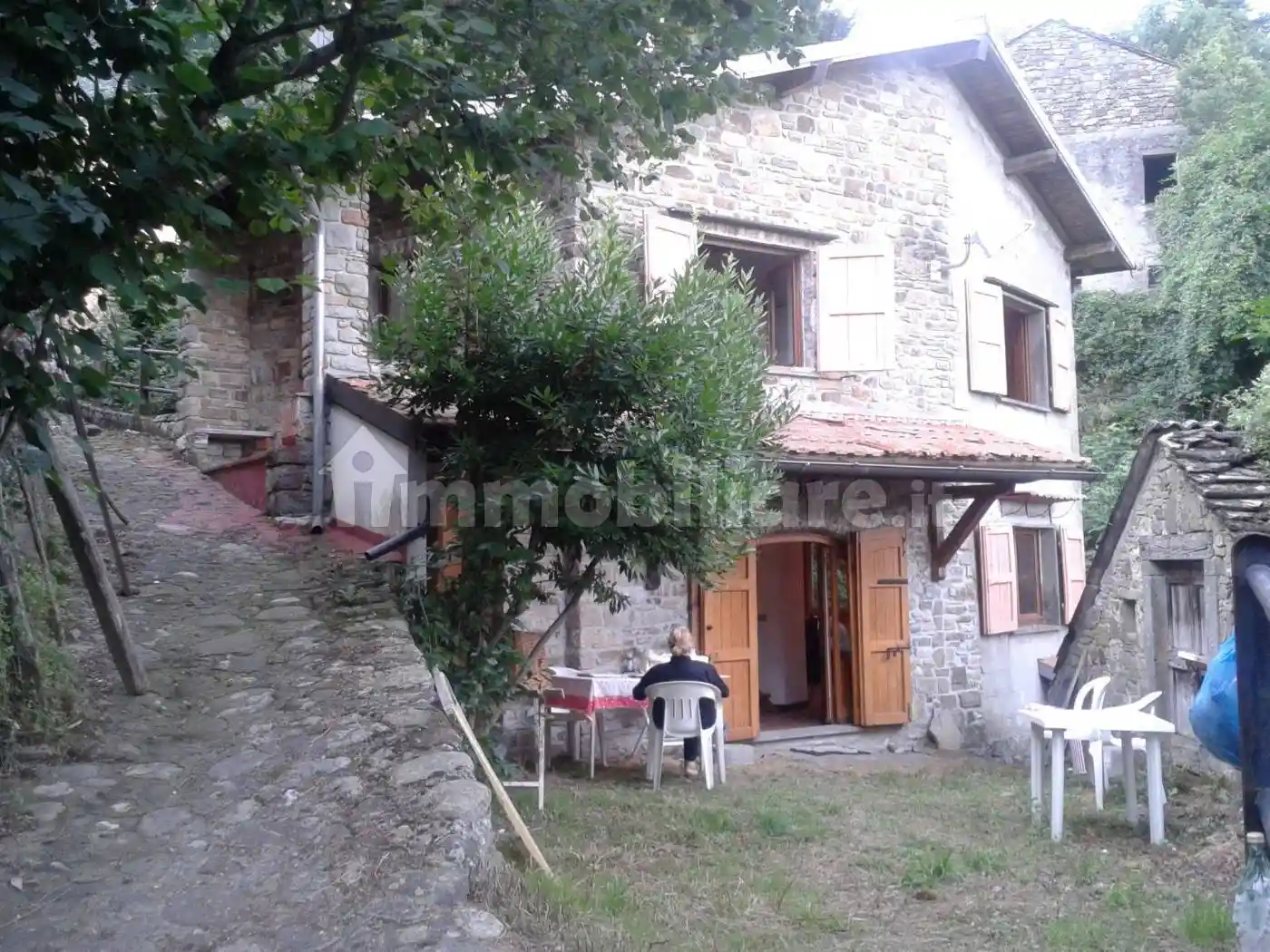 Casa indipendente in vendita a Pontremoli