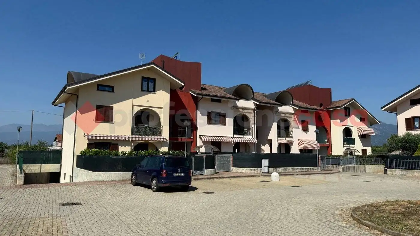 Appartamento in vendita a Piscina