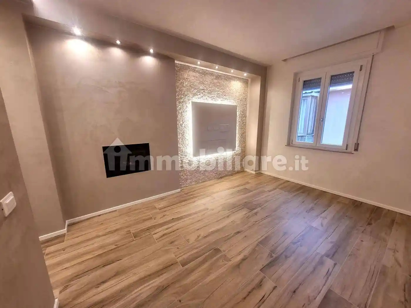 Appartamento in vendita a Piacenza