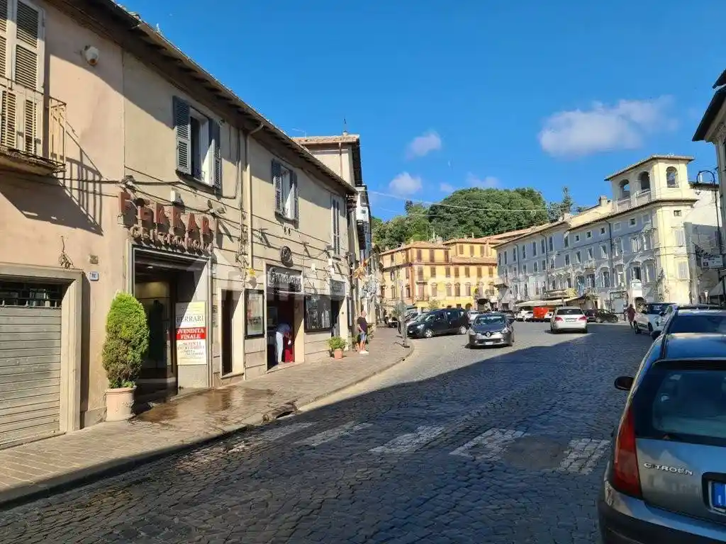 Appartamento in vendita a Ronciglione