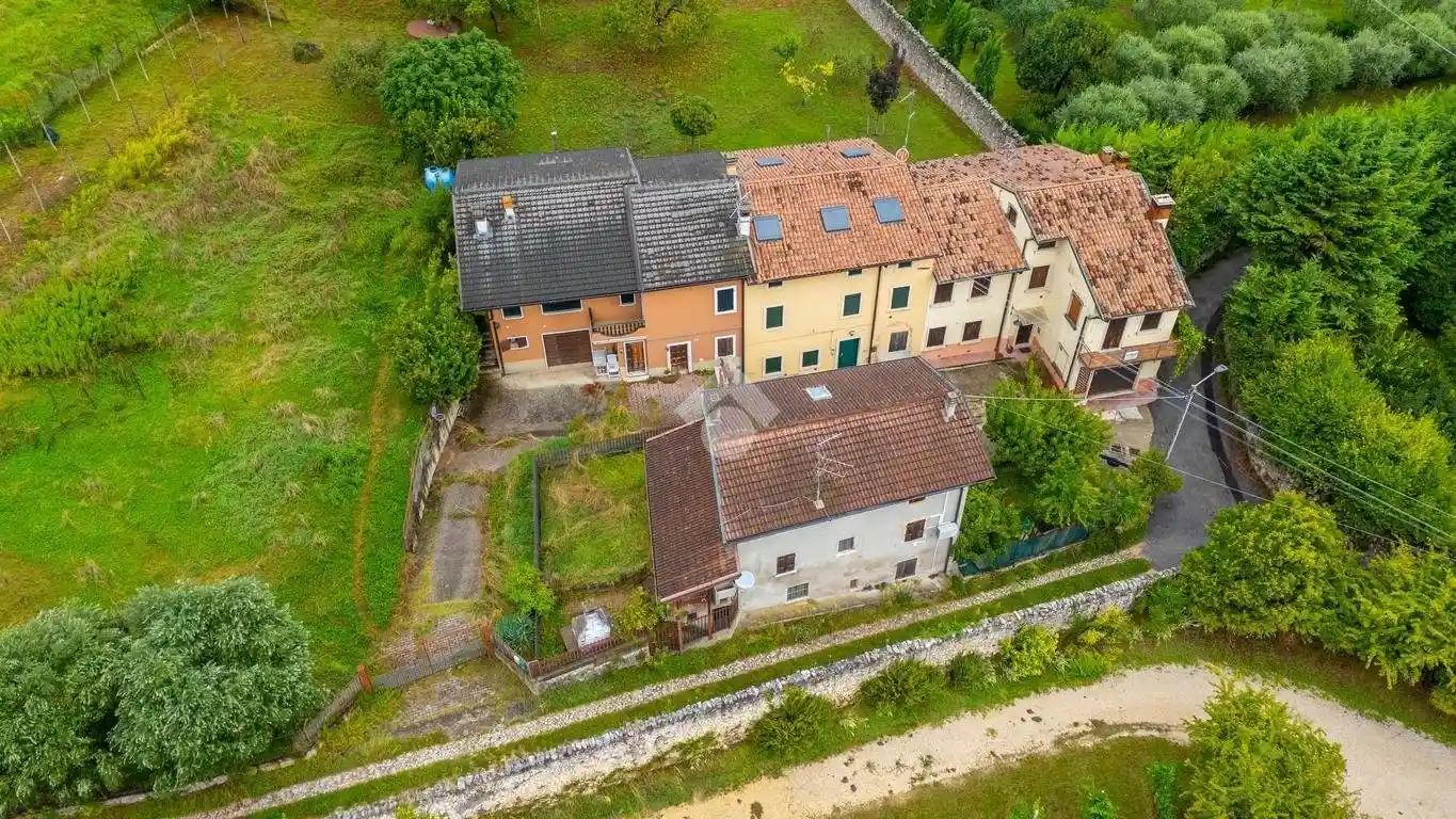 Terratetto unifamiliare V. Are Coltri 20, Quinto, Verona - foto 3