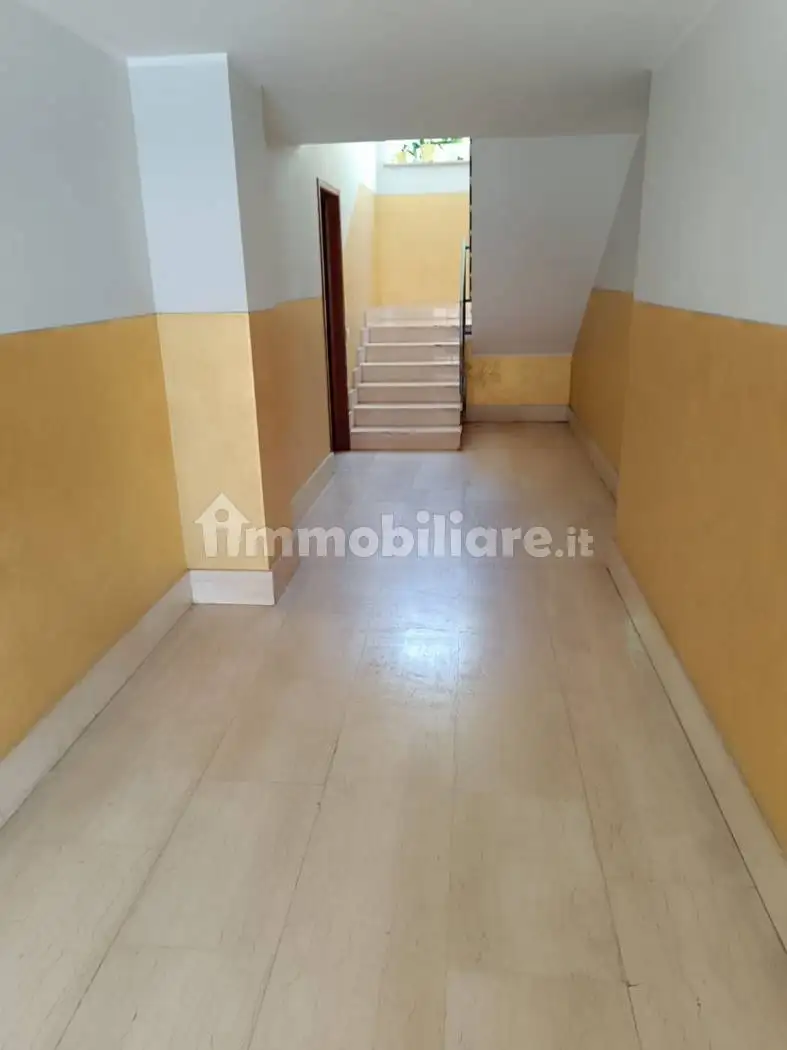 Trilocale via Alba Cortemilia, Ricca, Diano d'Alba - foto 2