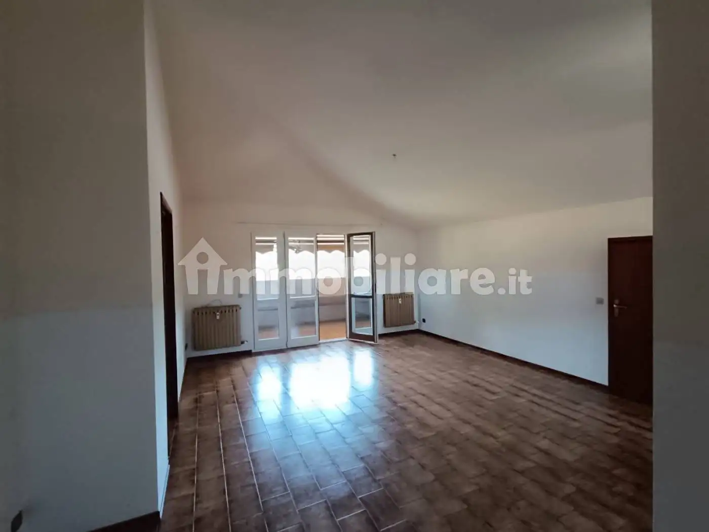 Trilocale via Alba Cortemilia, Ricca, Diano d'Alba - foto 5