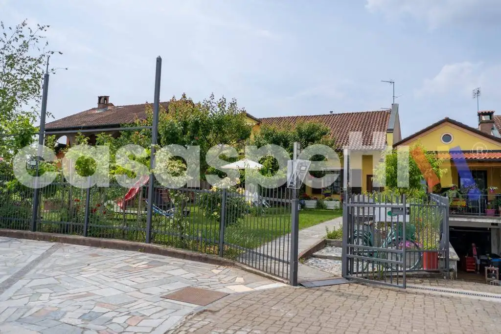 Villa in vendita a Quargnento