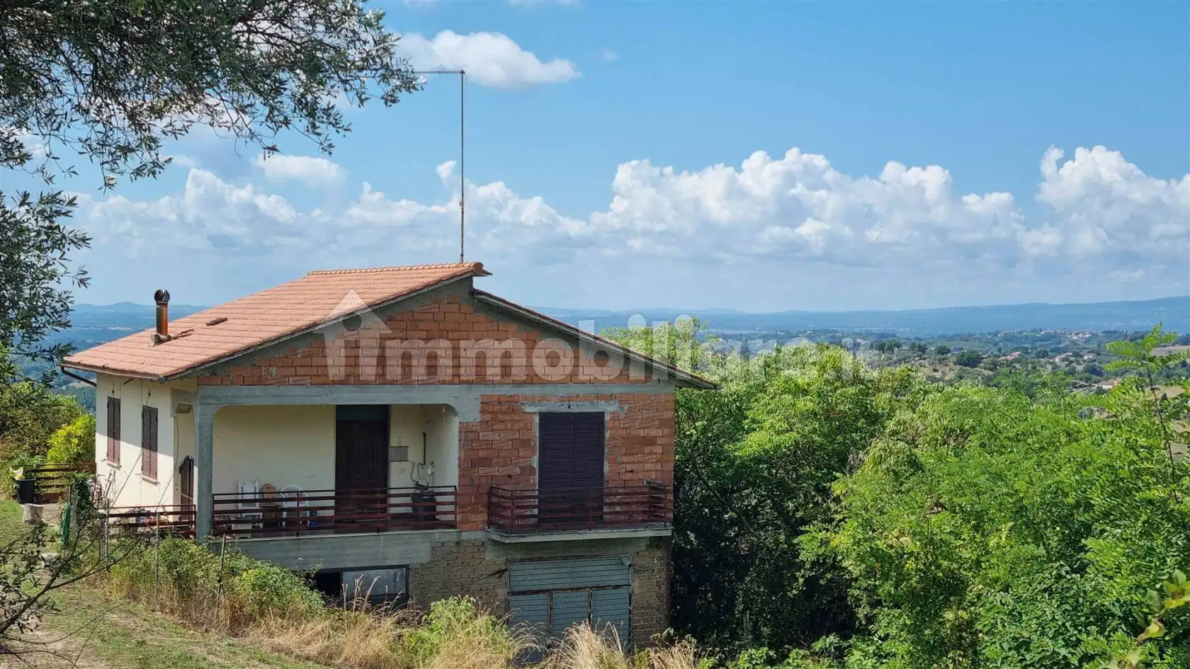 Rustico - Casale in vendita a Montebuono