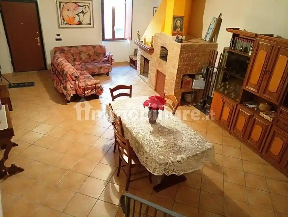 Terratetto unifamiliare 143 m², Centro, Celico - foto 5