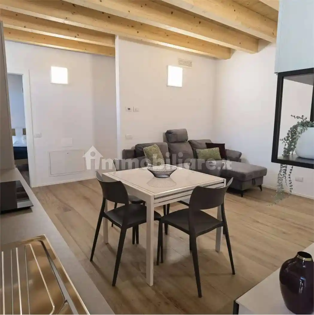 Appartamento in vendita a Rovereto