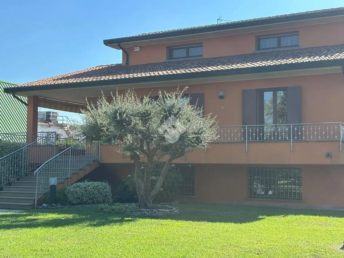 Villa bifamiliare via Roma, Centro, Boara Pisani - foto 3