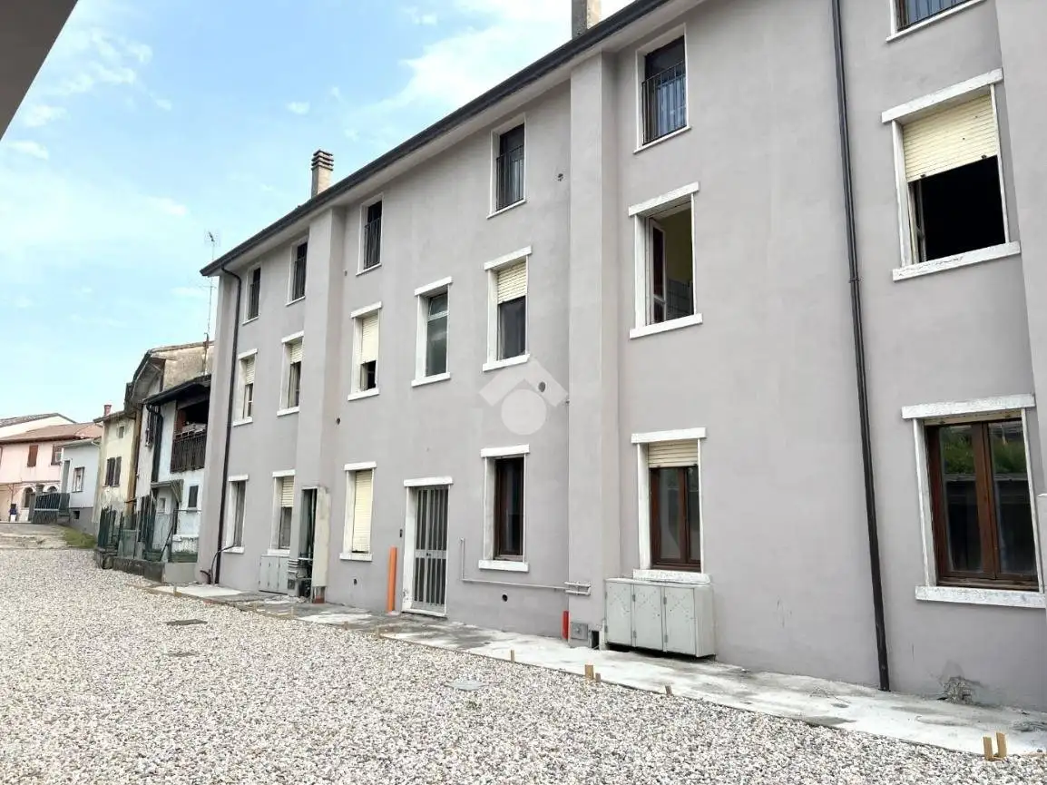 Appartamento in vendita a Casalmoro