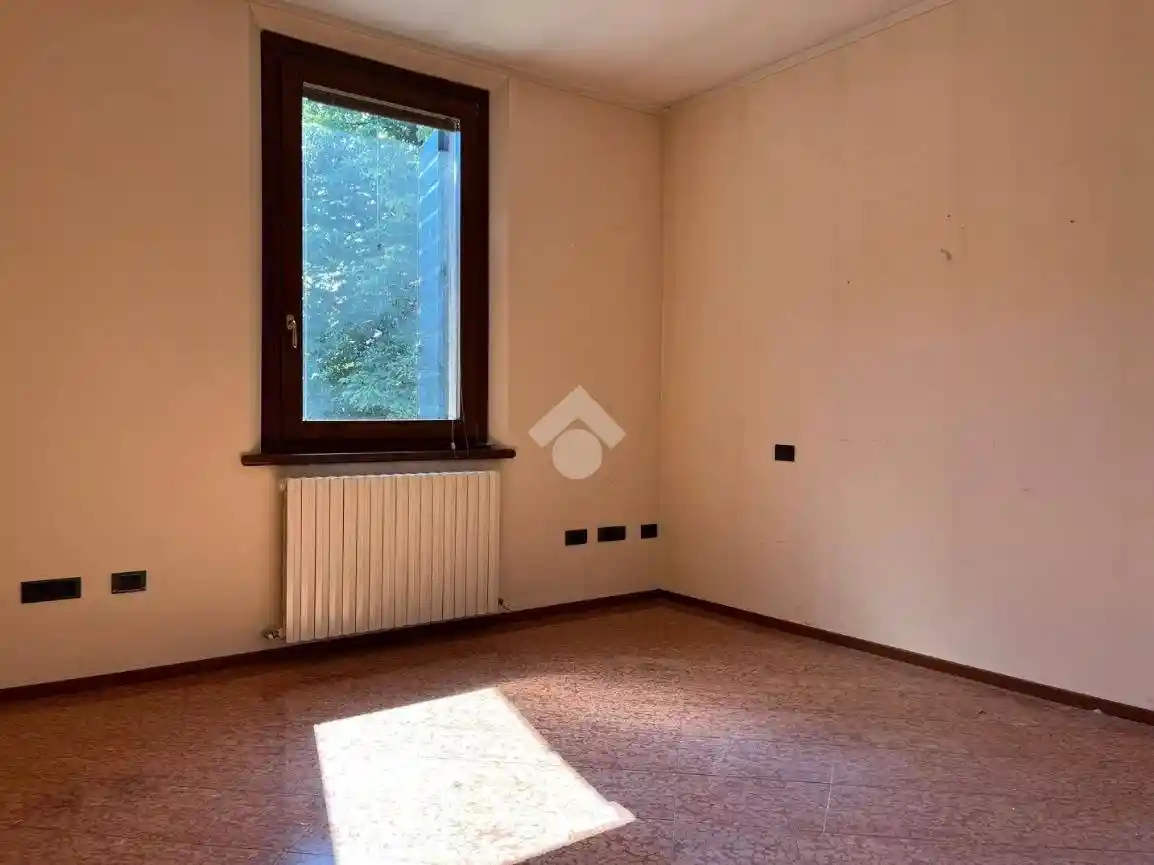 Trilocale via Petrarca 2, Centro, Pegognaga - foto 5