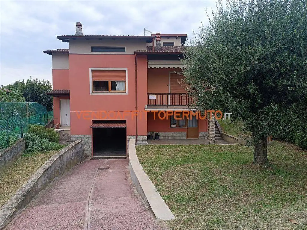 Villa in vendita a Telgate