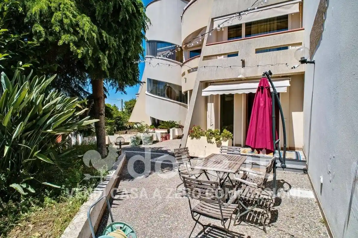 Villa in vendita a Taranto