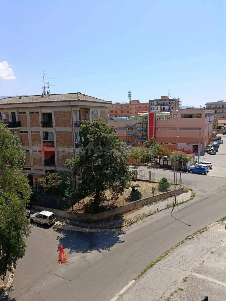 Appartamento in vendita a Reggio Calabria