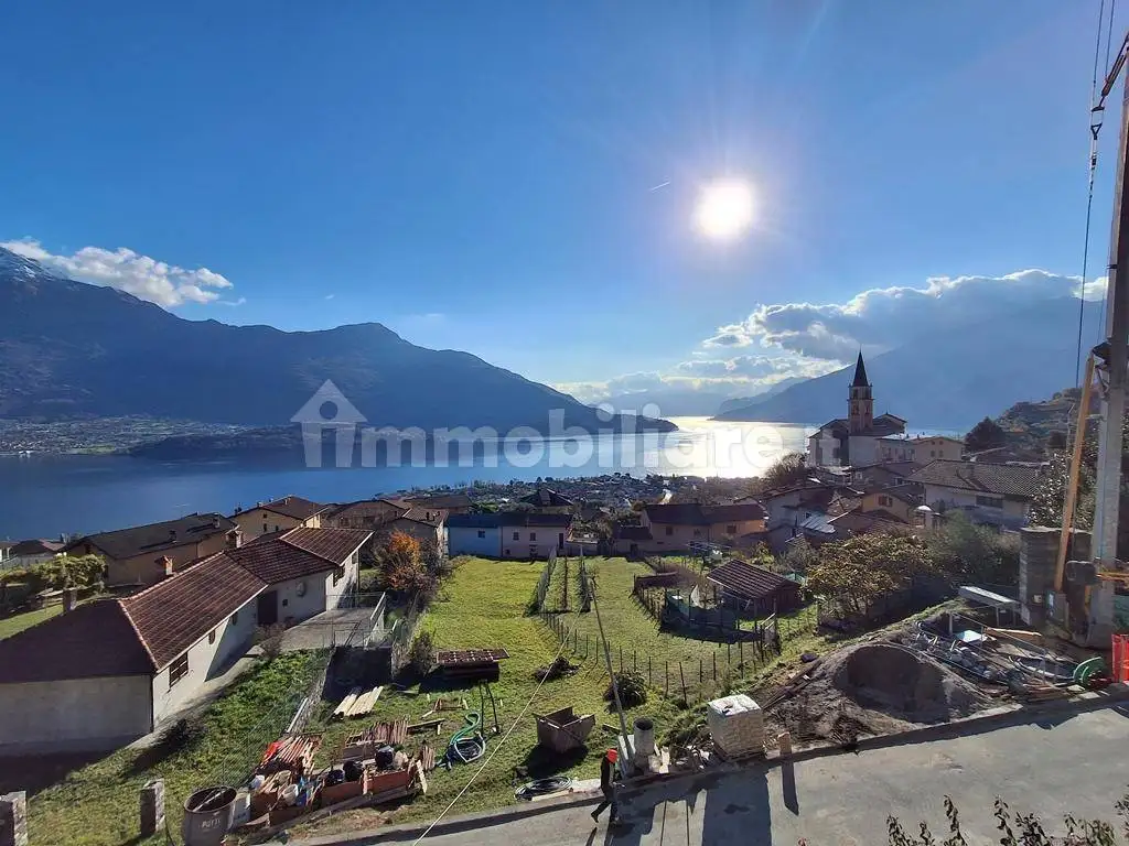 Trilocale via Giuseppe Garibaldi 35, Centro, Domaso - foto 2