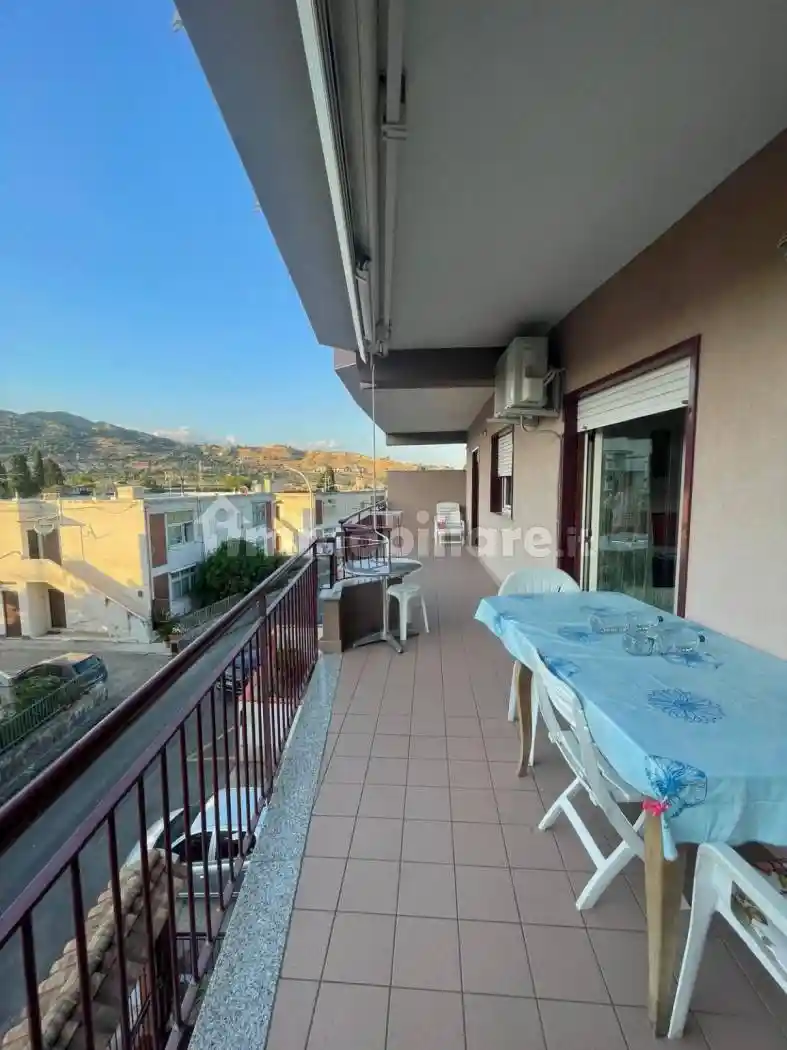 Appartamento in vendita a Santa Teresa di Riva