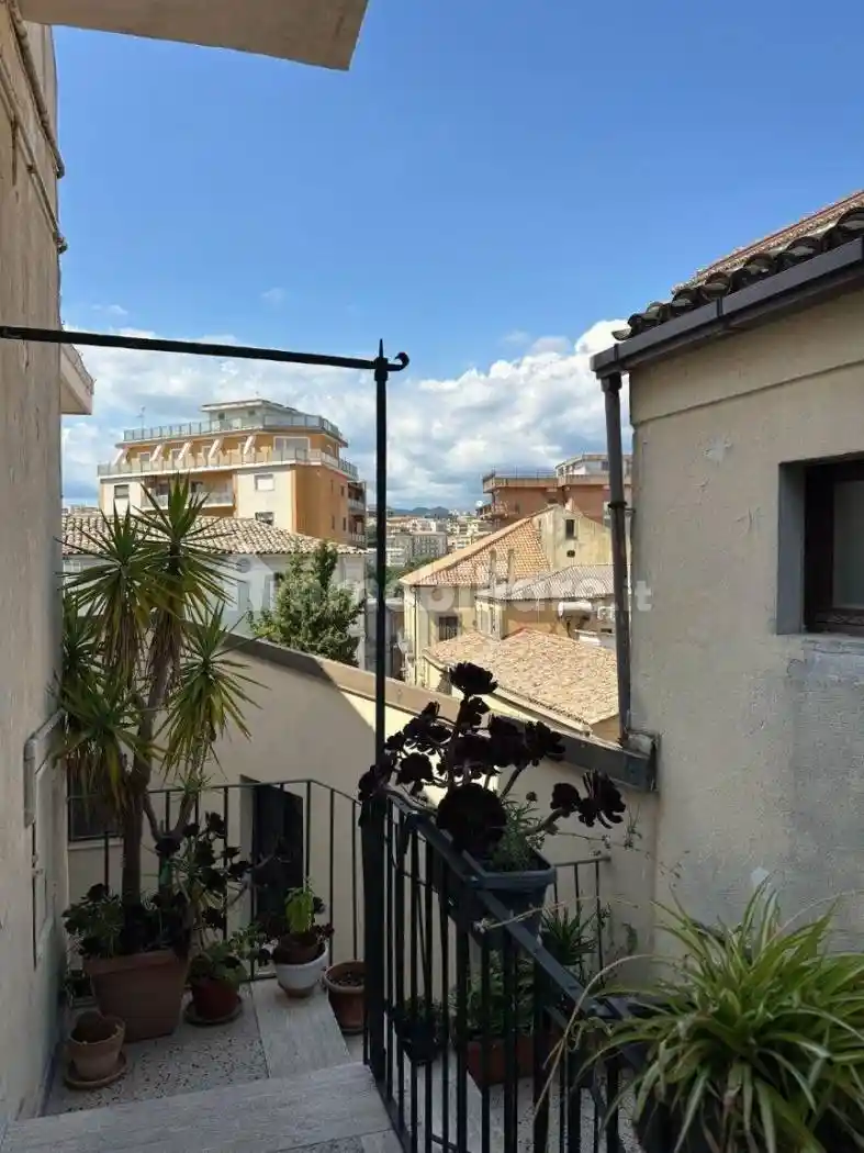 Trilocale via Giuseppe Casalinuovo, Centro Storico, Catanzaro - foto 2