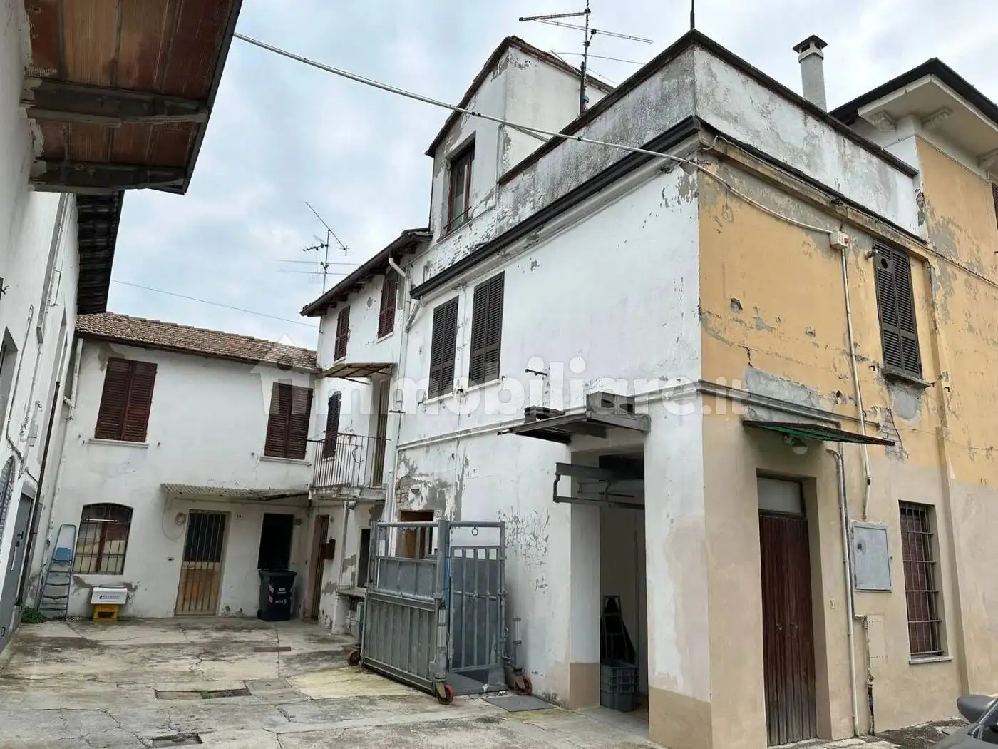 Palazzo - Edificio in Vendita - foto 4