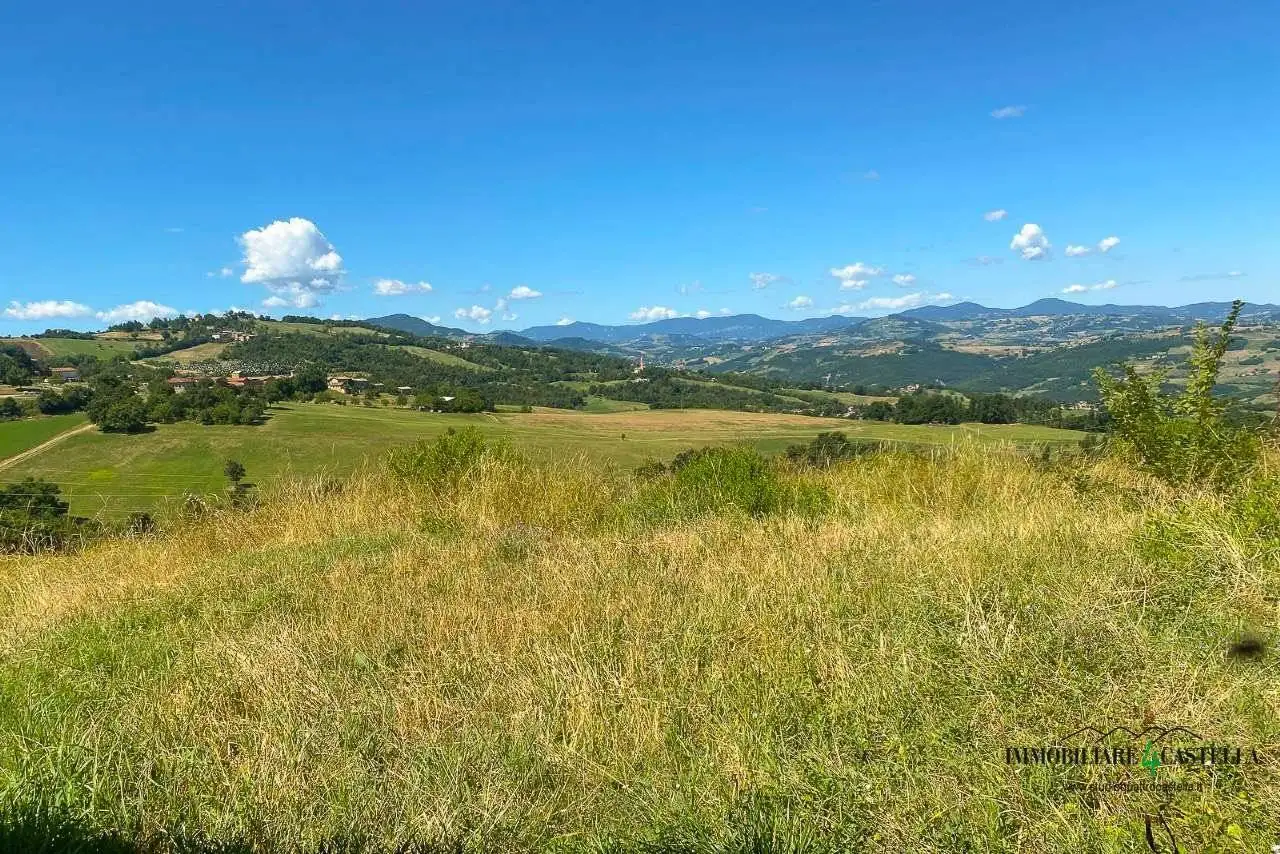 Villa in vendita a Canossa