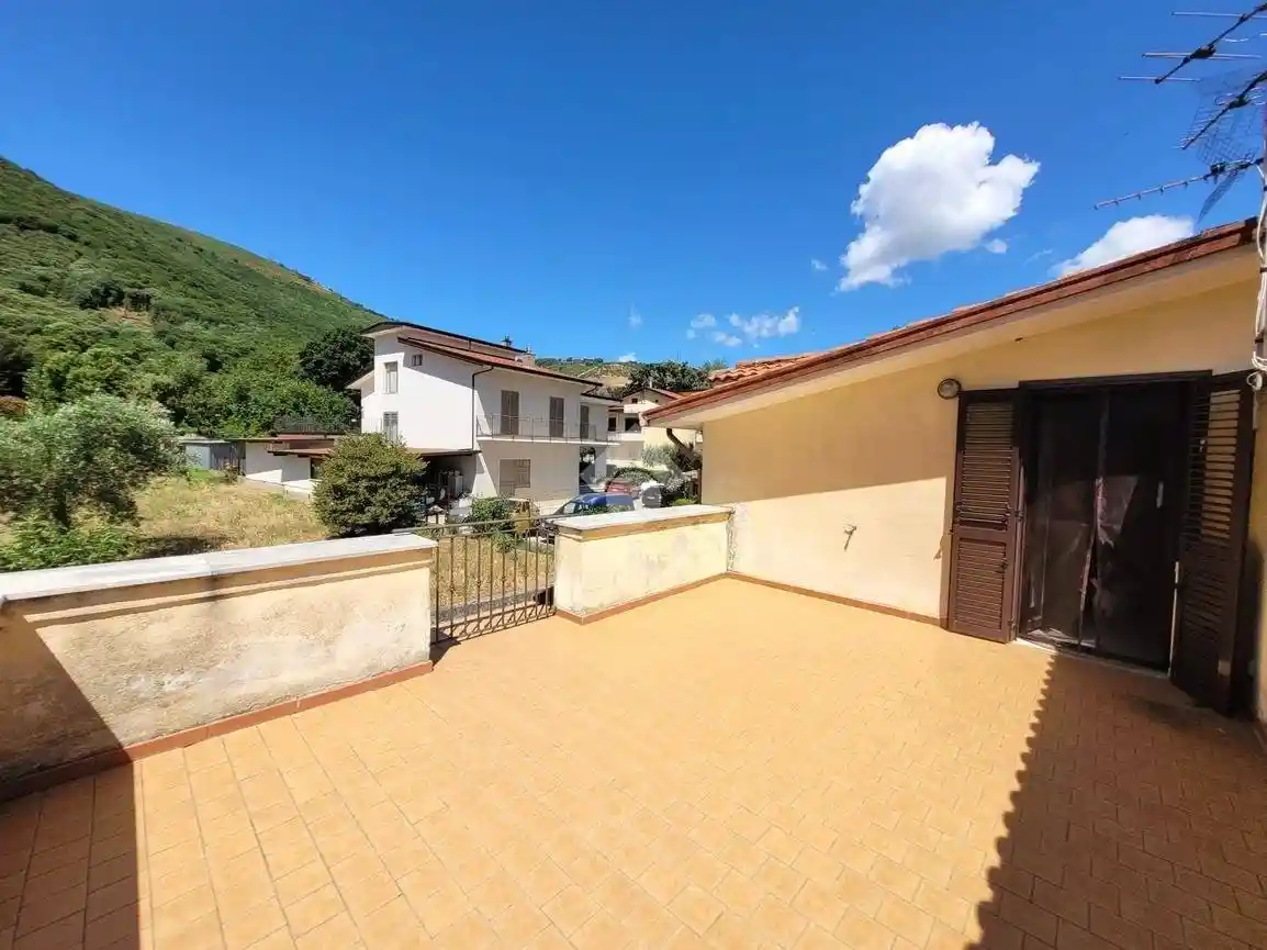 Villa unifamiliare via Sorbo, Airola - foto 4