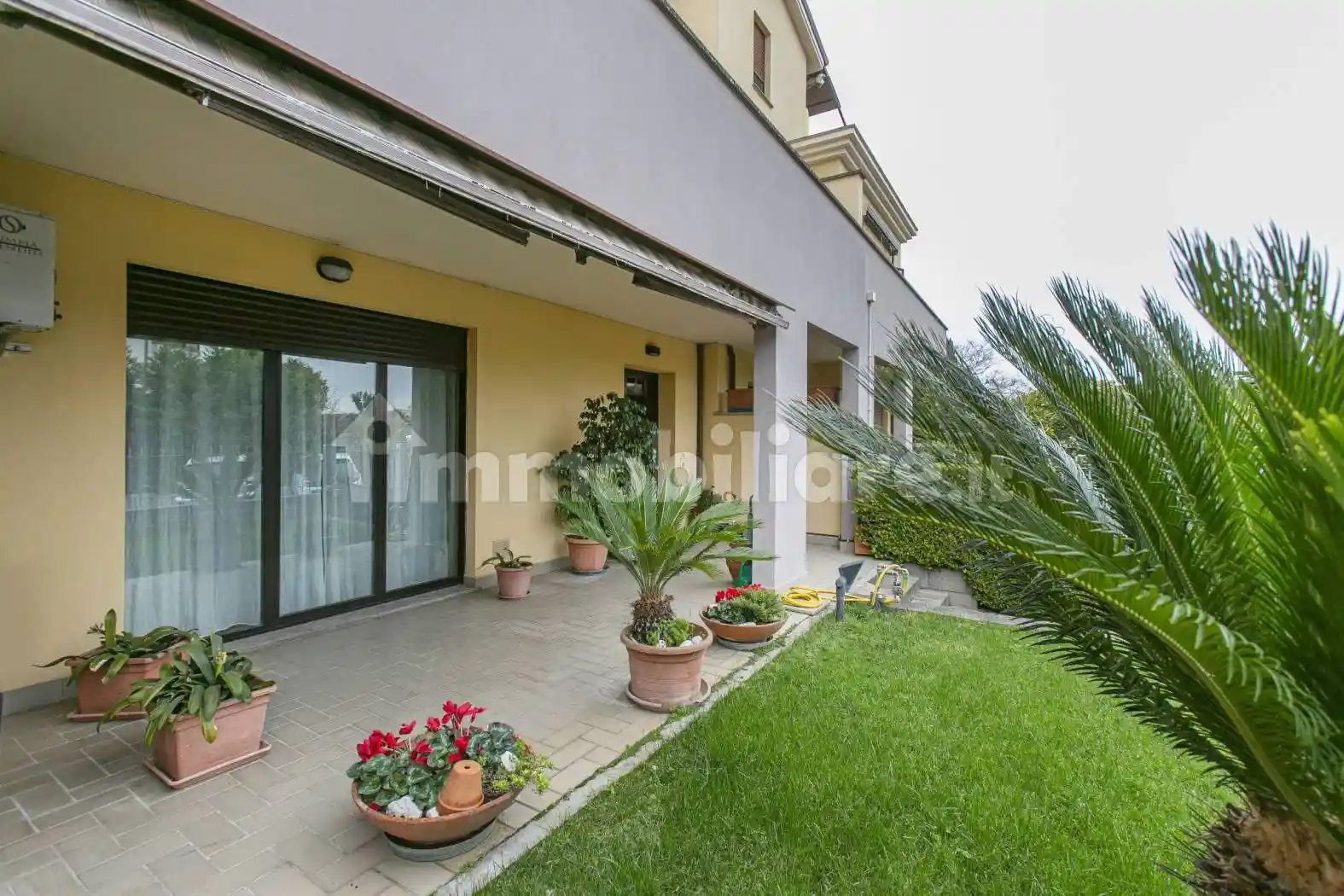 Villa in vendita a Nettuno