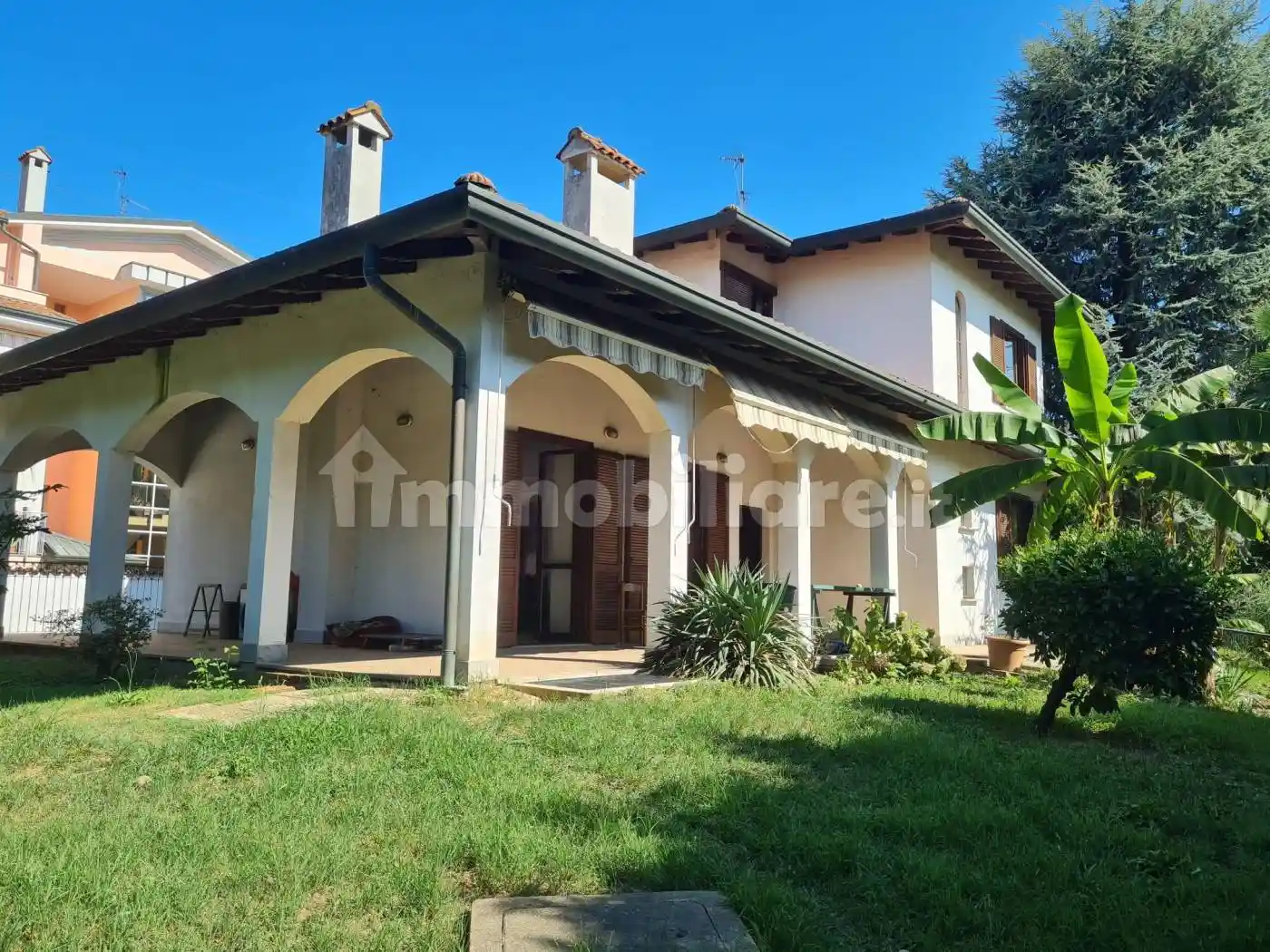 Villa in vendita a Abbiategrasso