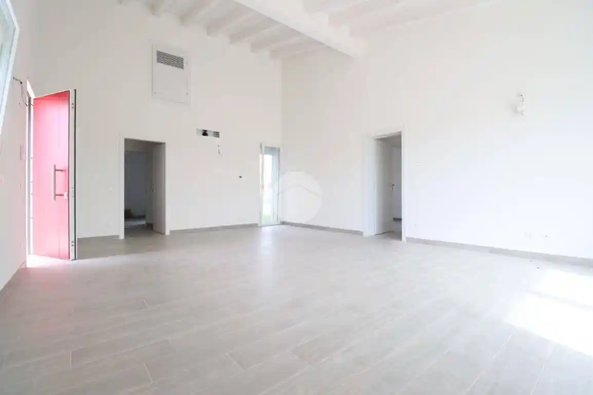 Villa unifamiliare via G. Perlasca, Castelbelforte - foto 4