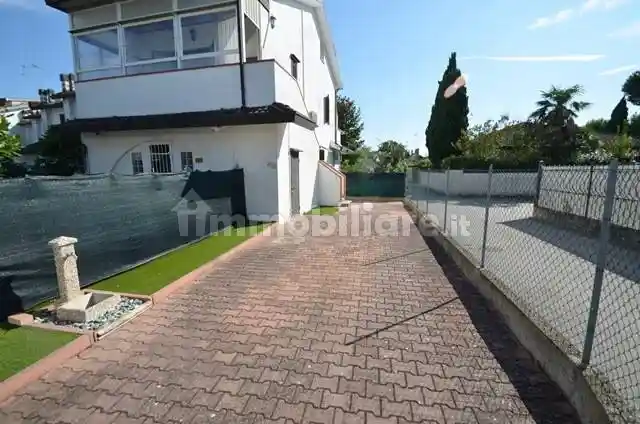 Villa a schiera viale Leonida Patrignani, San Giuseppe, Comacchio - foto 2