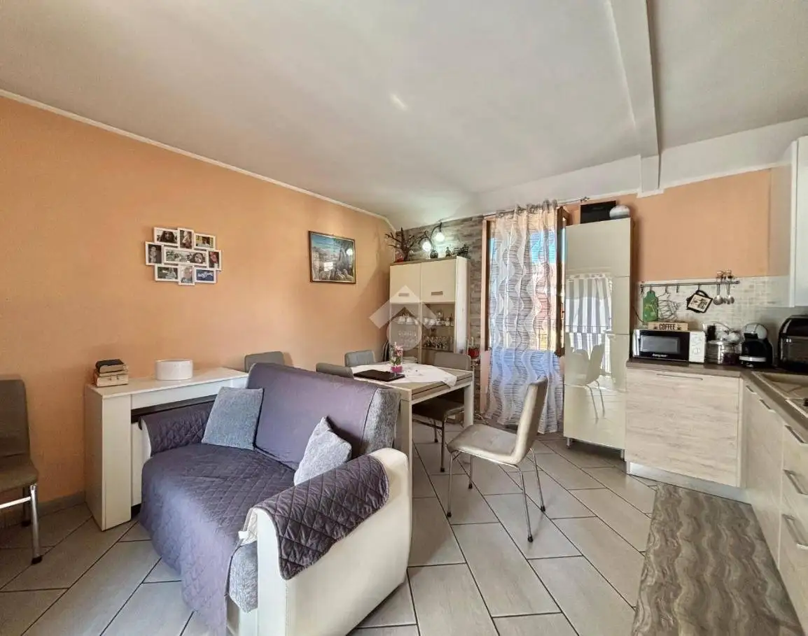 Trilocale via San M. Maddalena 22, Centro, Arosio - foto 3