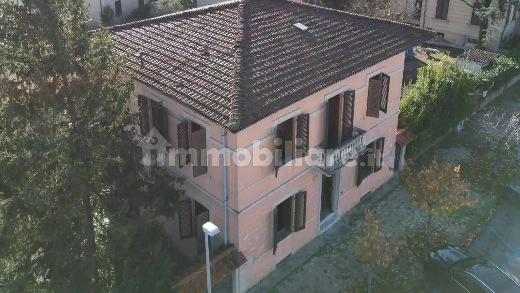 Villa in vendita a Lucca