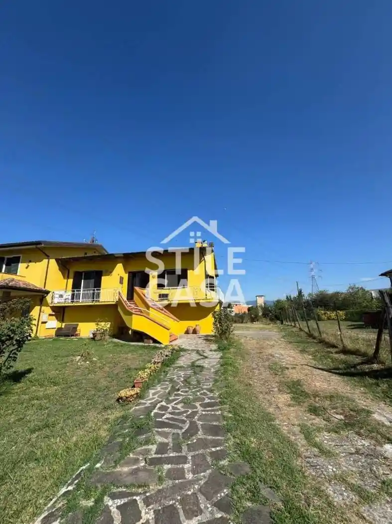 Villetta a schiera in vendita a Altopascio