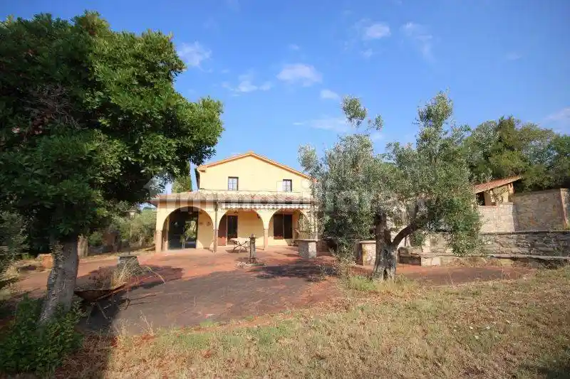 Villa in vendita a Campiglia Marittima