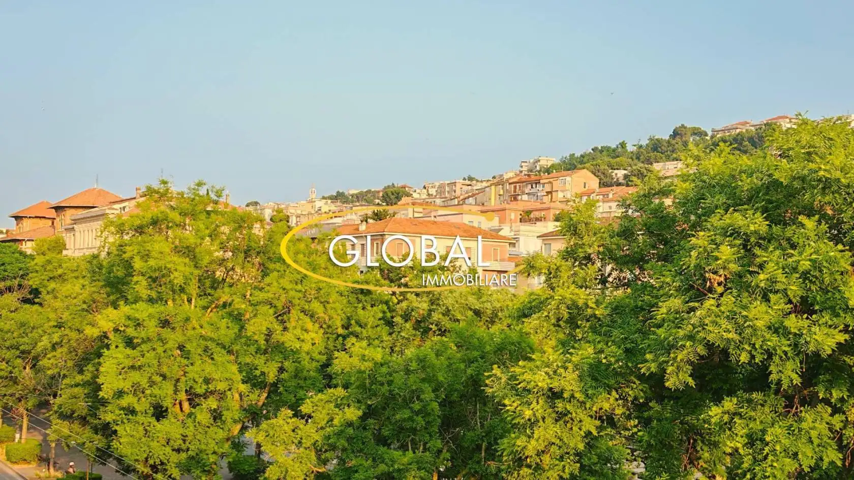 Appartamento in vendita a Ancona