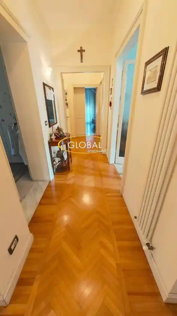 Appartamento buono stato, secondo piano, Adriatico, Ancona - foto 5