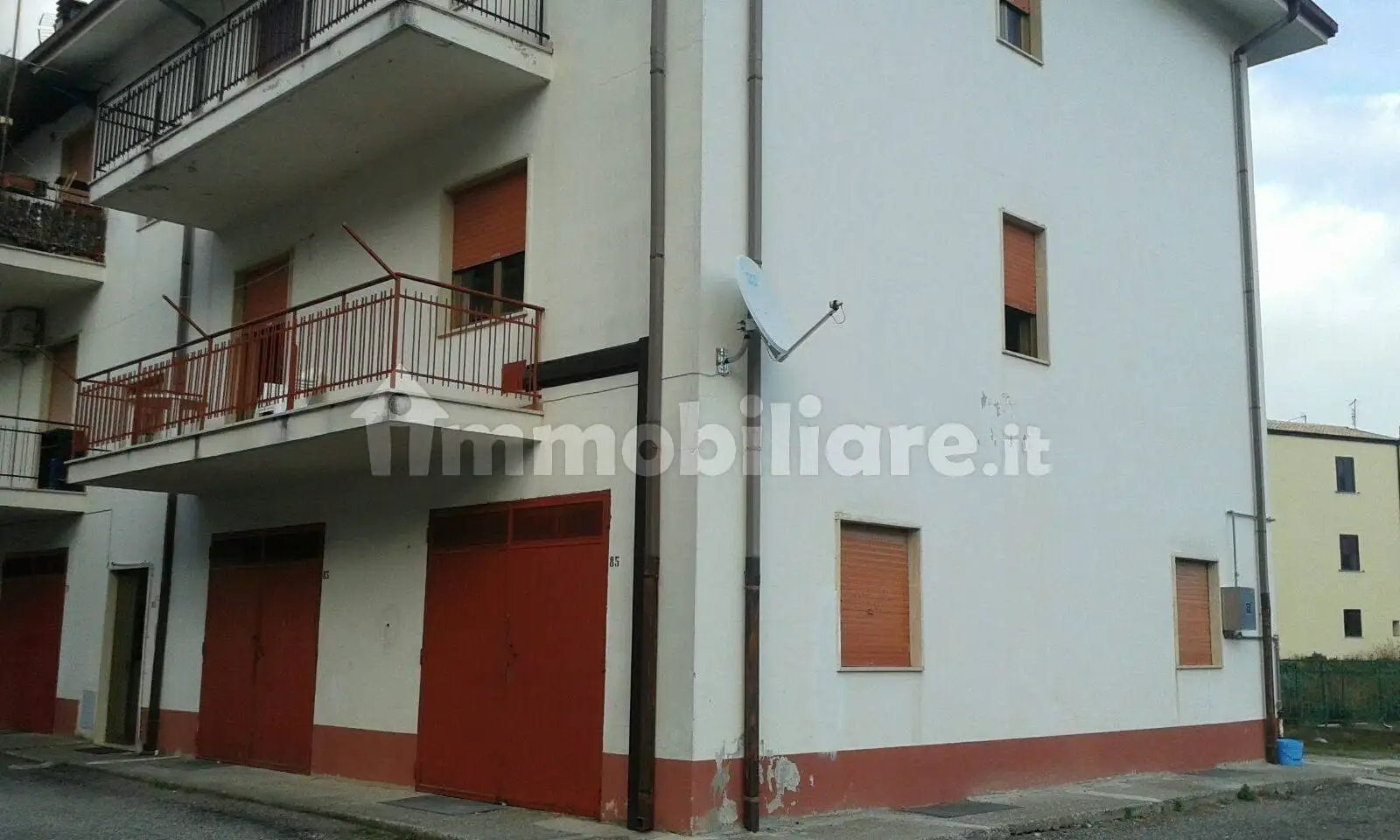 Bilocale via Arnaldo da Brescia 81, Canna