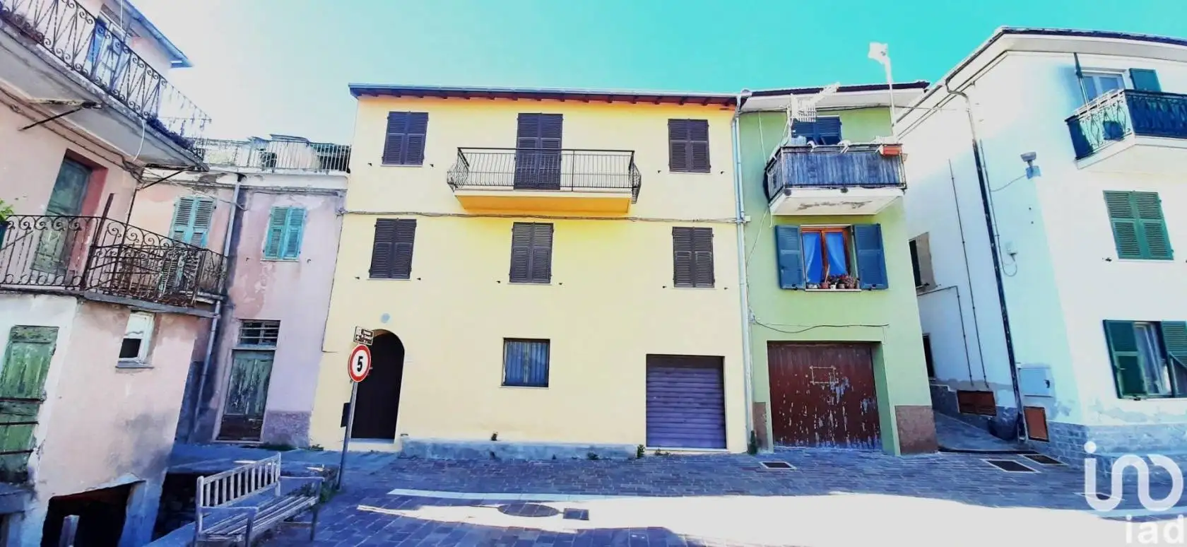 Appartamento piazza IV Novembre, Chiesa, Arnasco - foto 2